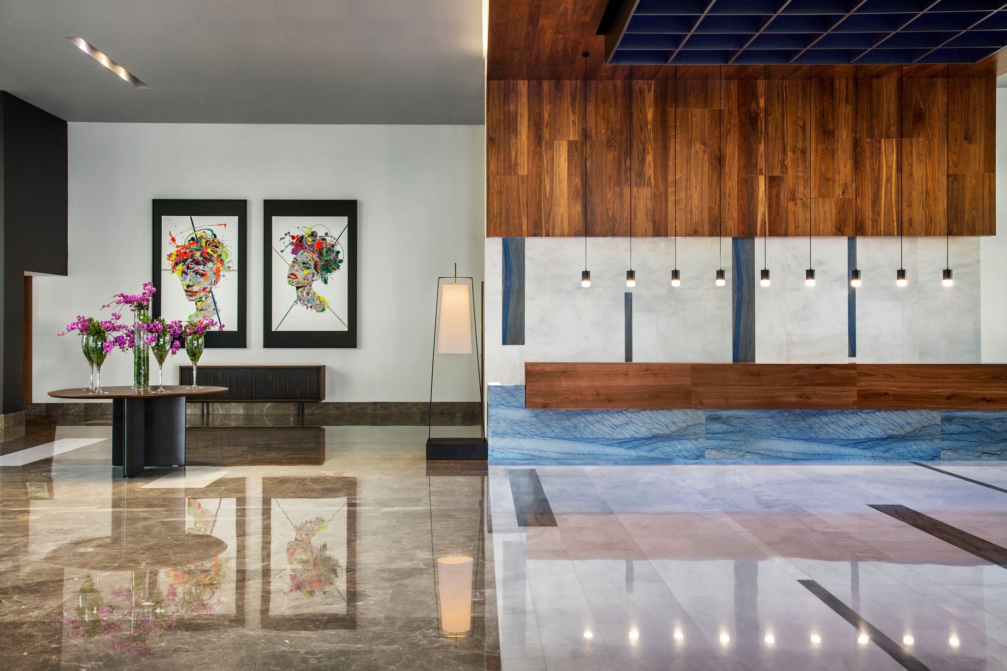 ACANTHUS & CENNET BARUT COLLECTION 28