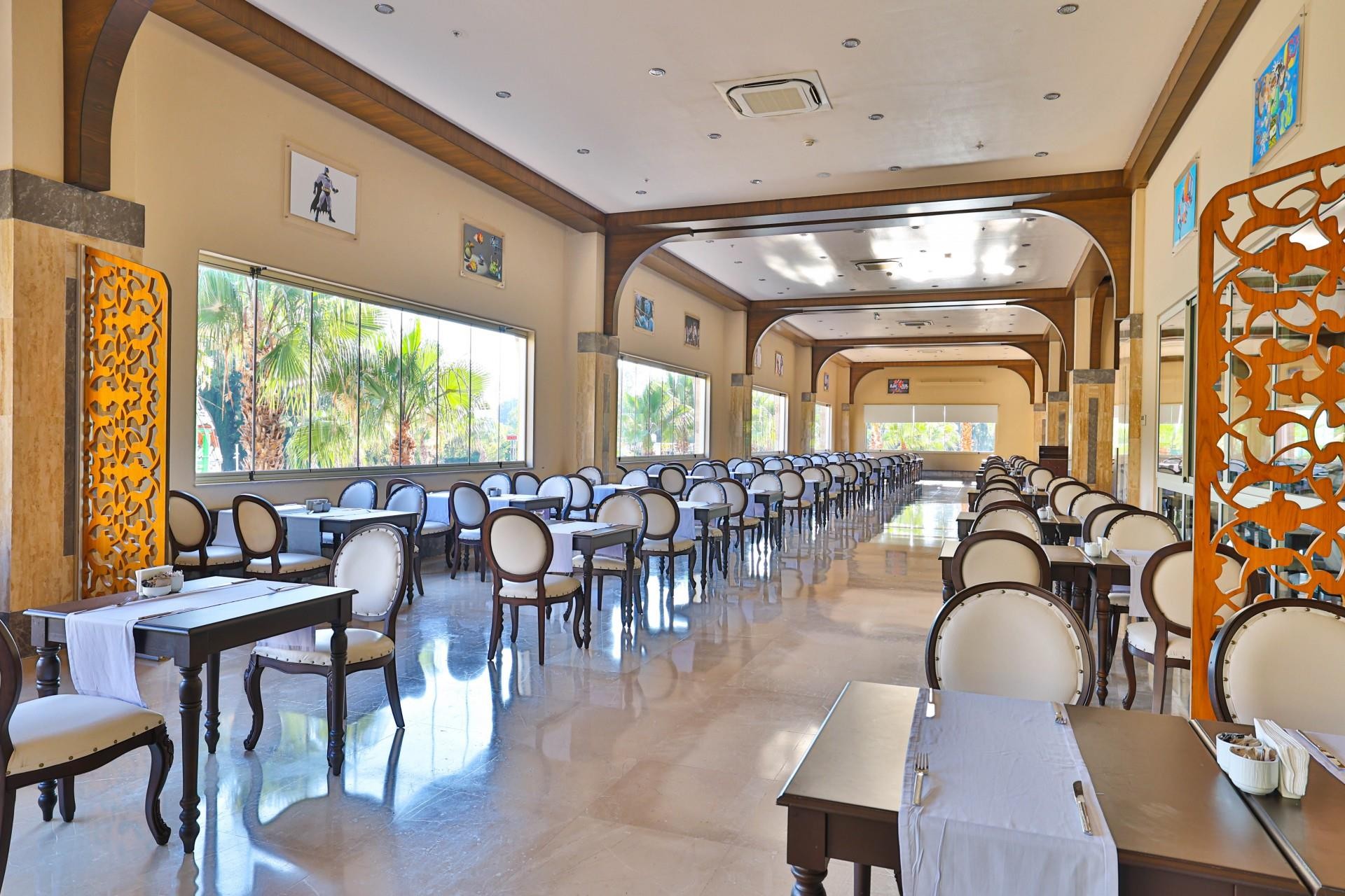 Crystal Sunset Luxury Resort & Spa 18