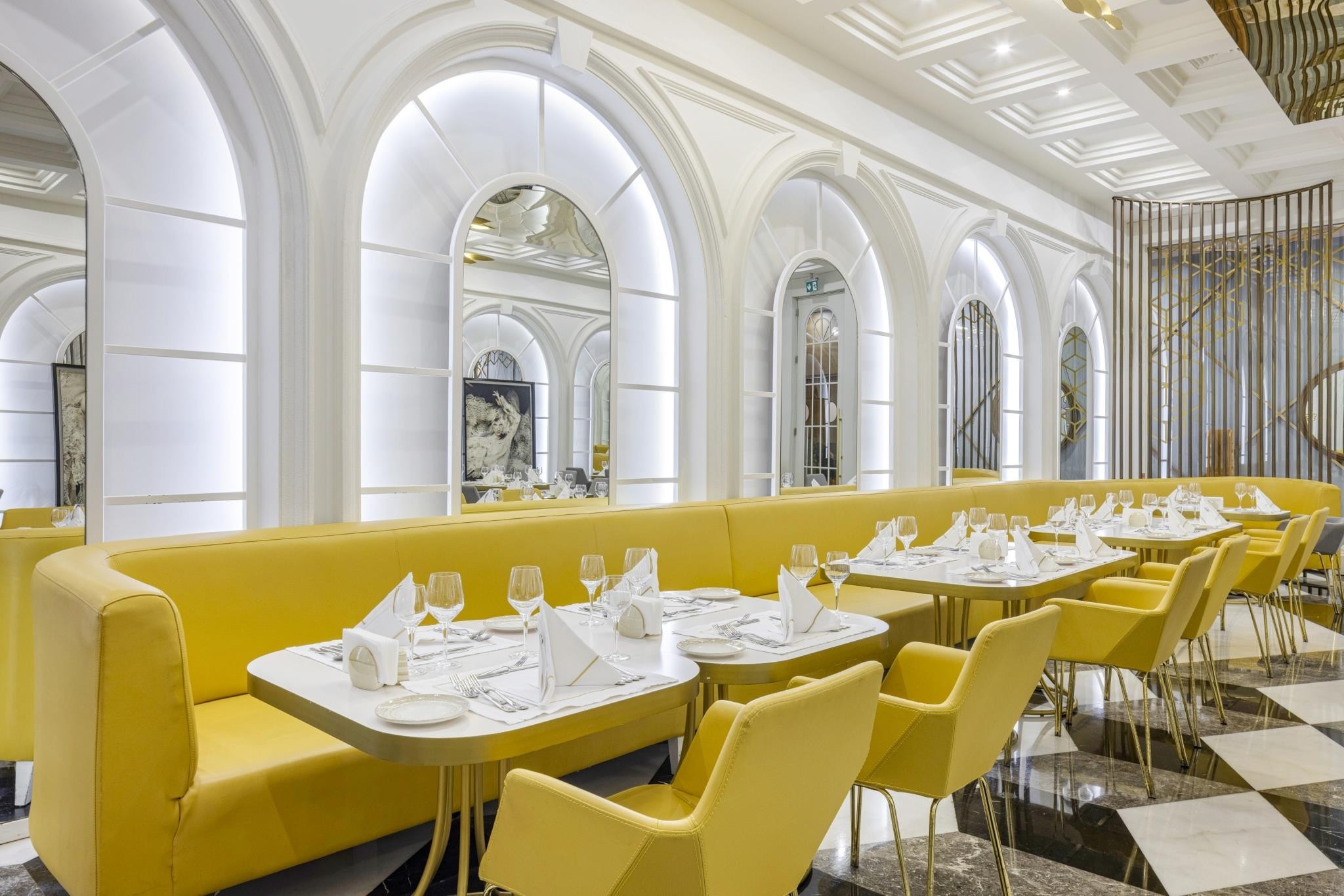 Side Star Elegance 11