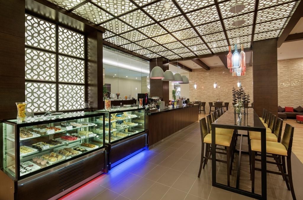 The Sense Deluxe Hotel 9