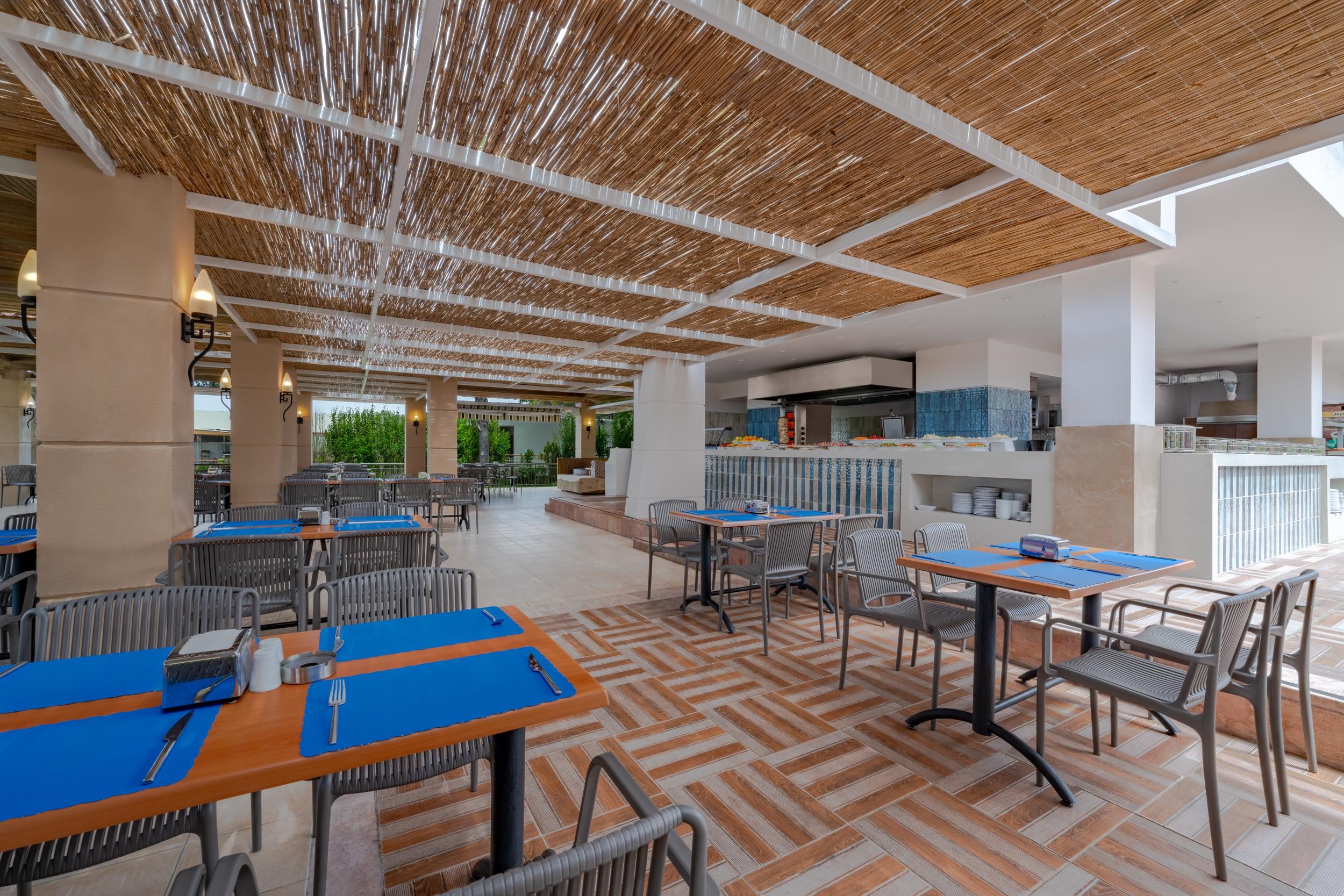 Trendy Palm Beach (Adults Only, 16+) 17