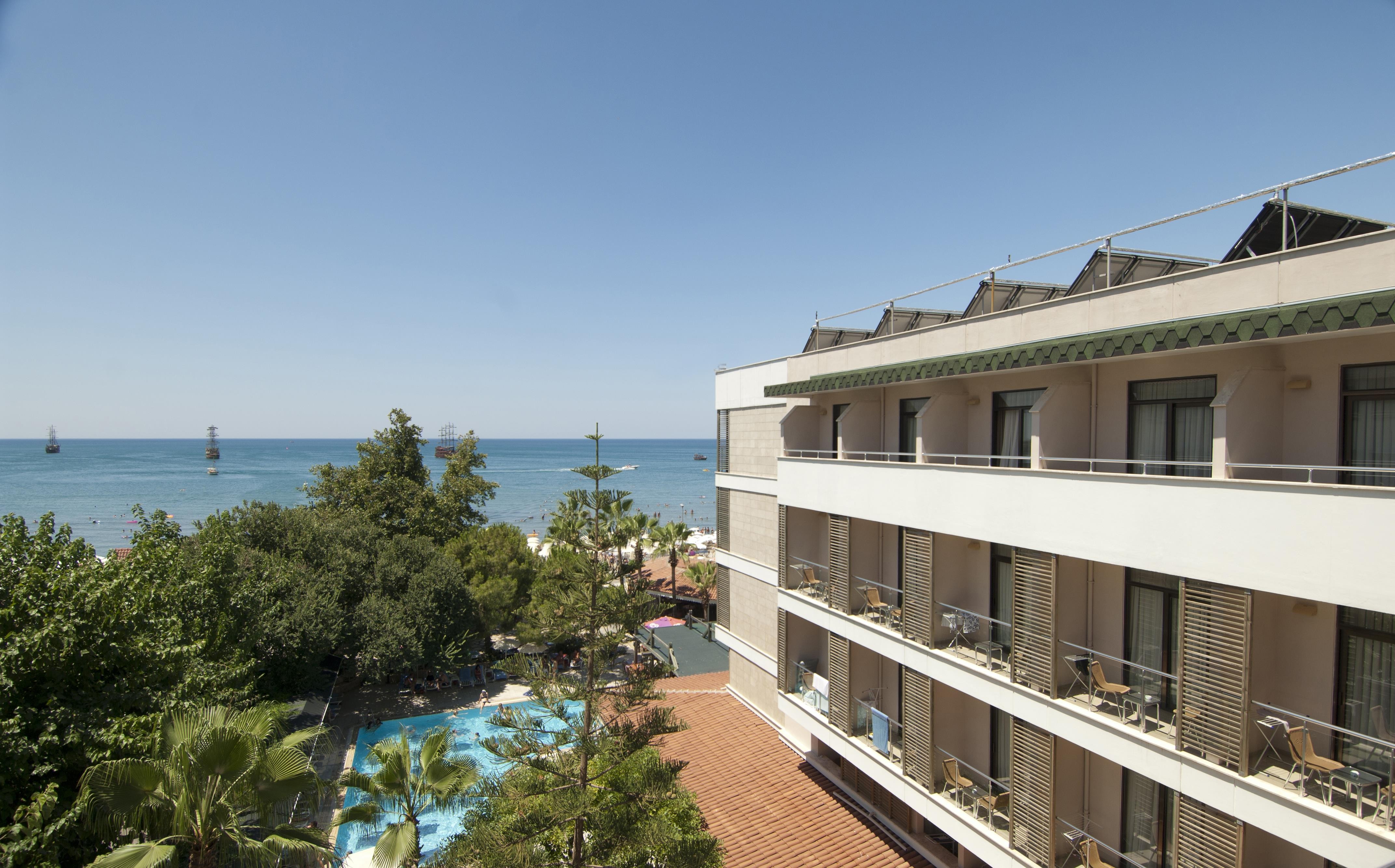 Trendy Side Beach 16+ 2