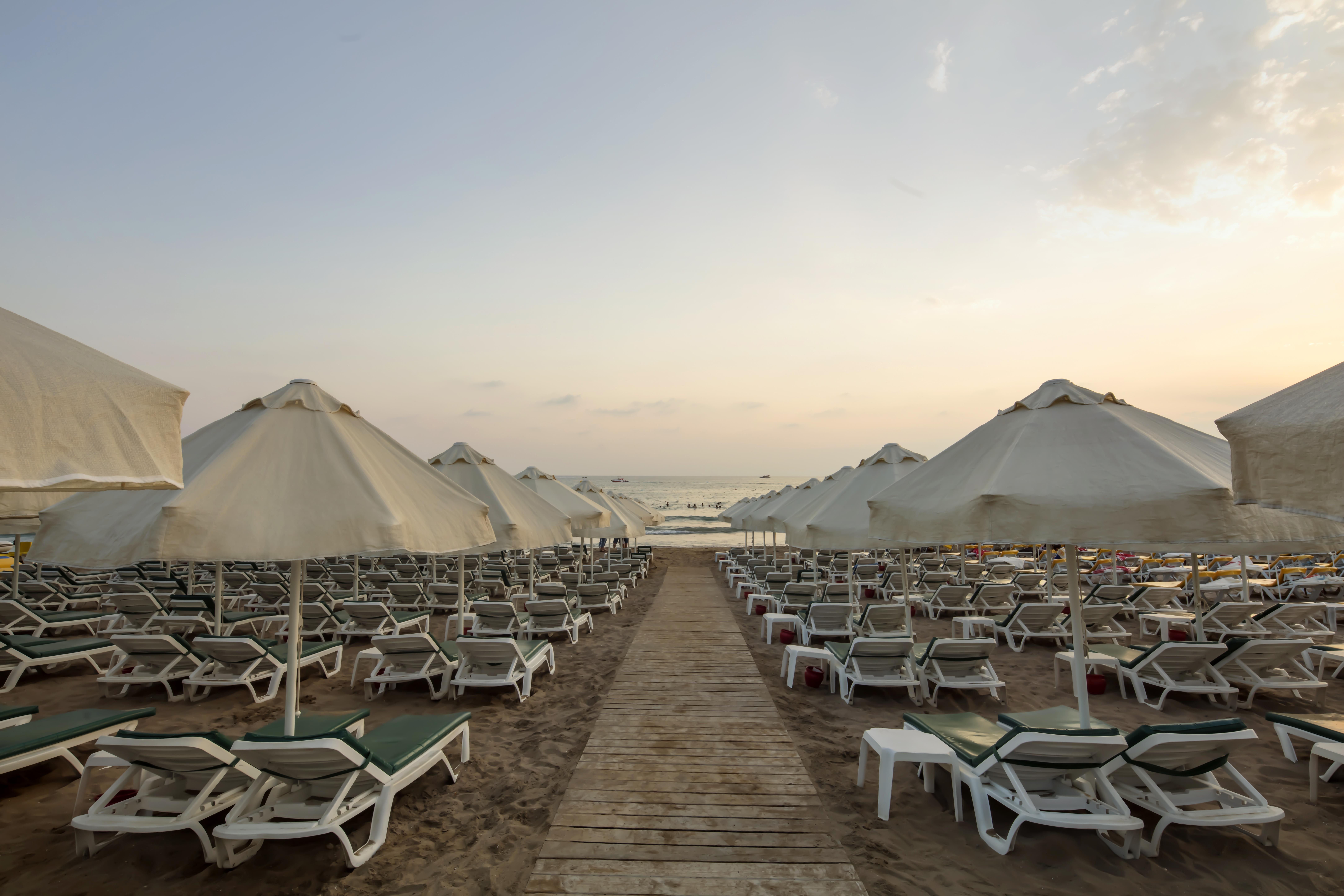 Trendy Side Beach 16+ 4