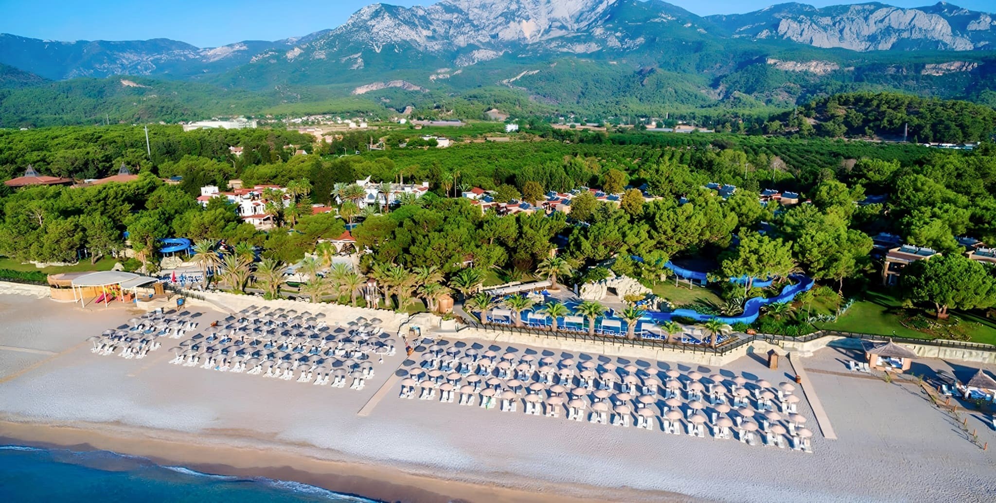 Pirates Beach Club 5