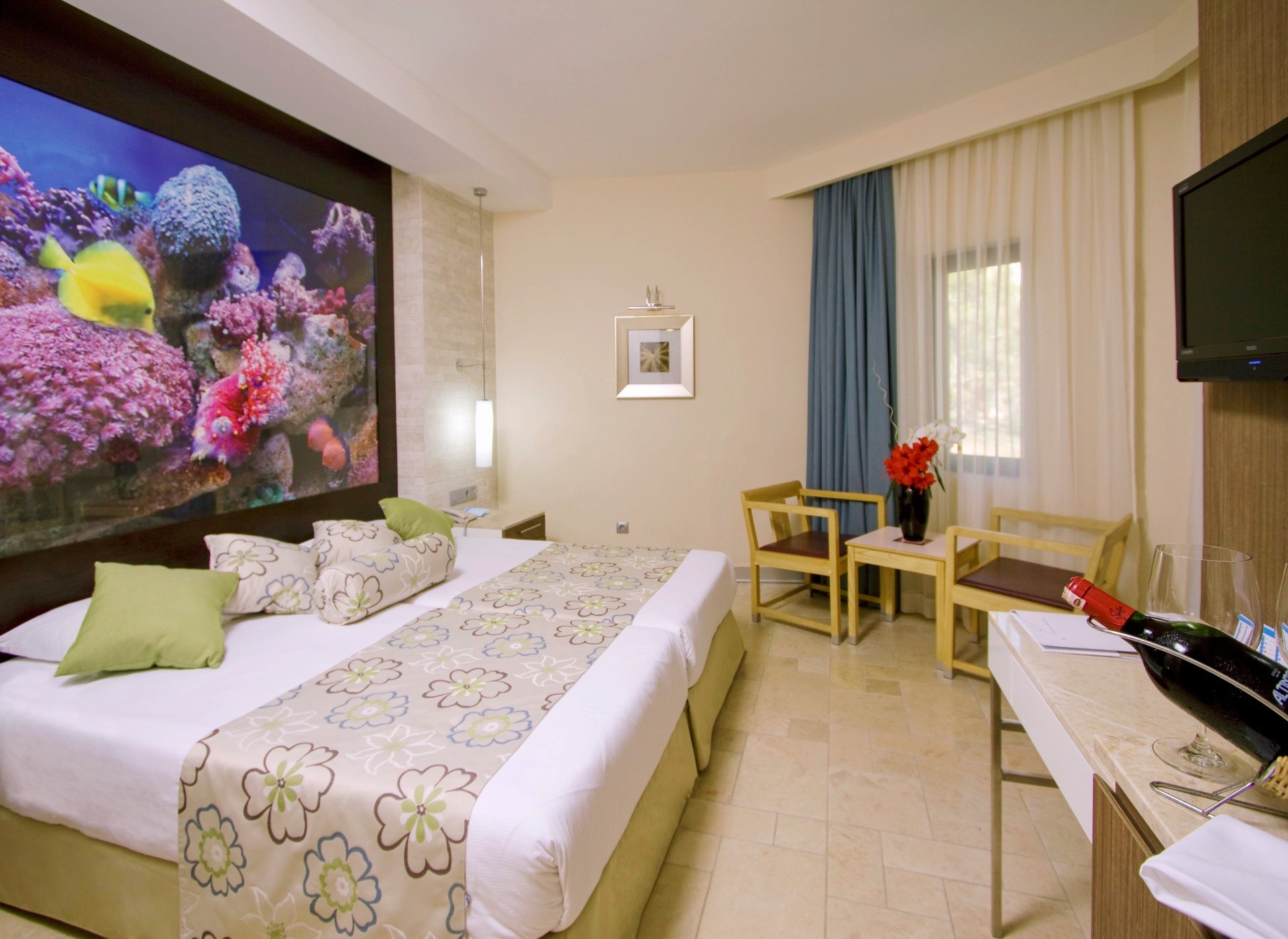 Blue Waters Club & Hotel 21