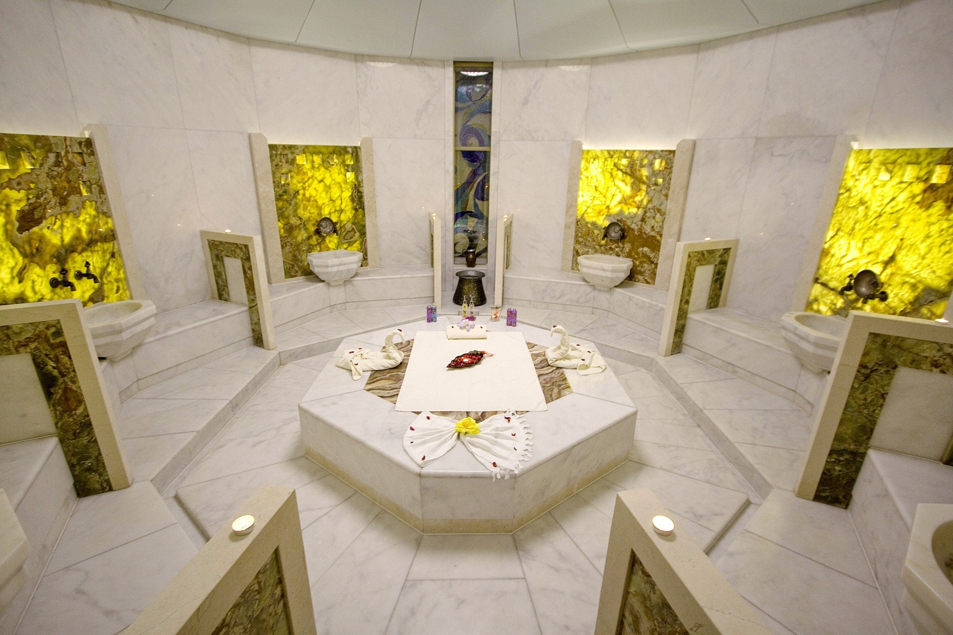 Blue Waters Club & Hotel 38