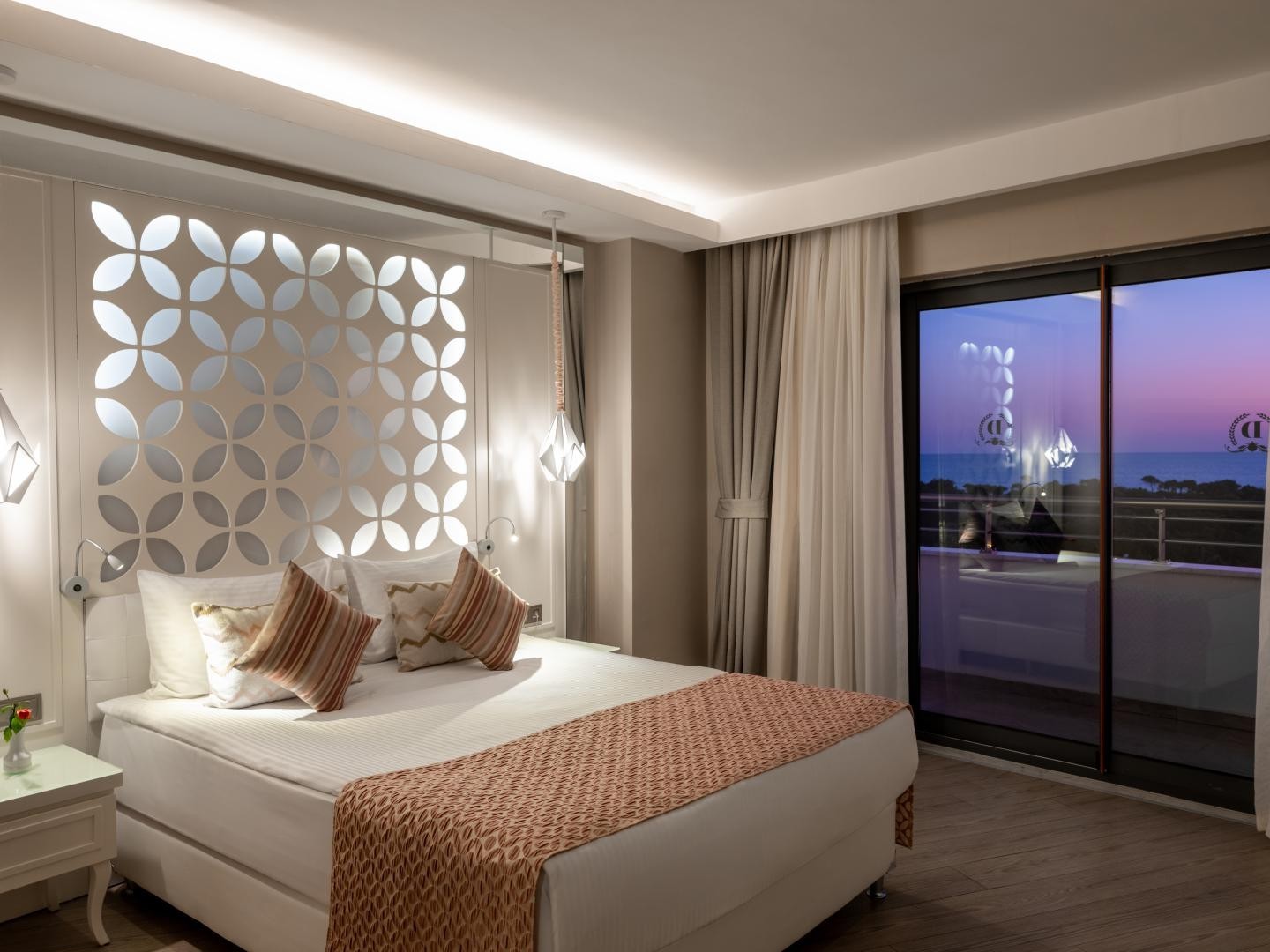 Diamond Premium Hotel & Spa 11