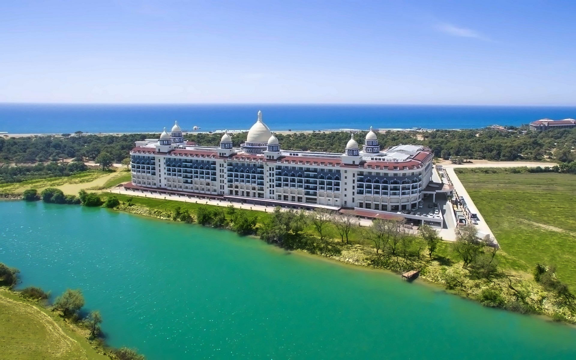 Diamond Premium Hotel & Spa 16