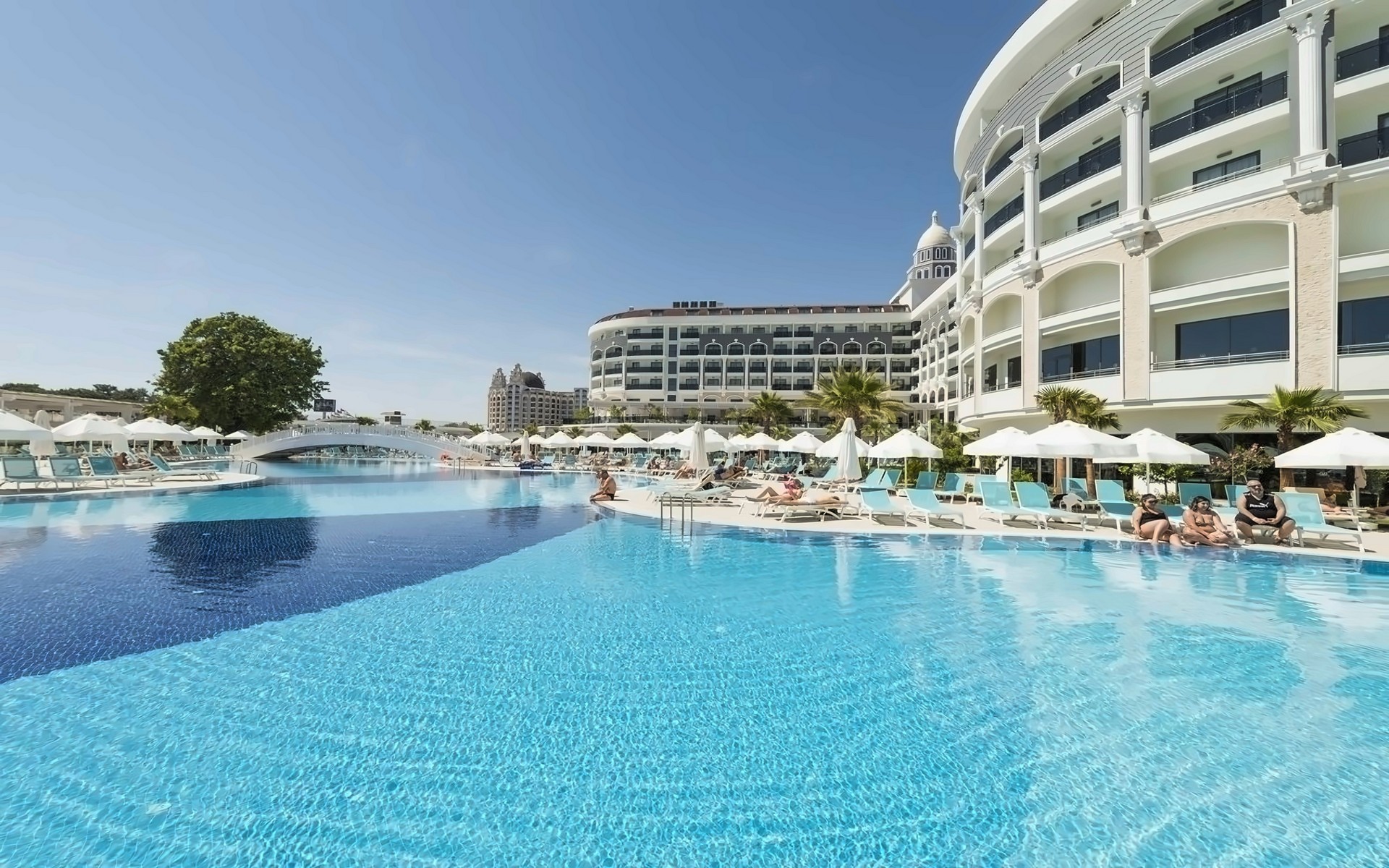 Diamond Premium Hotel & Spa 4