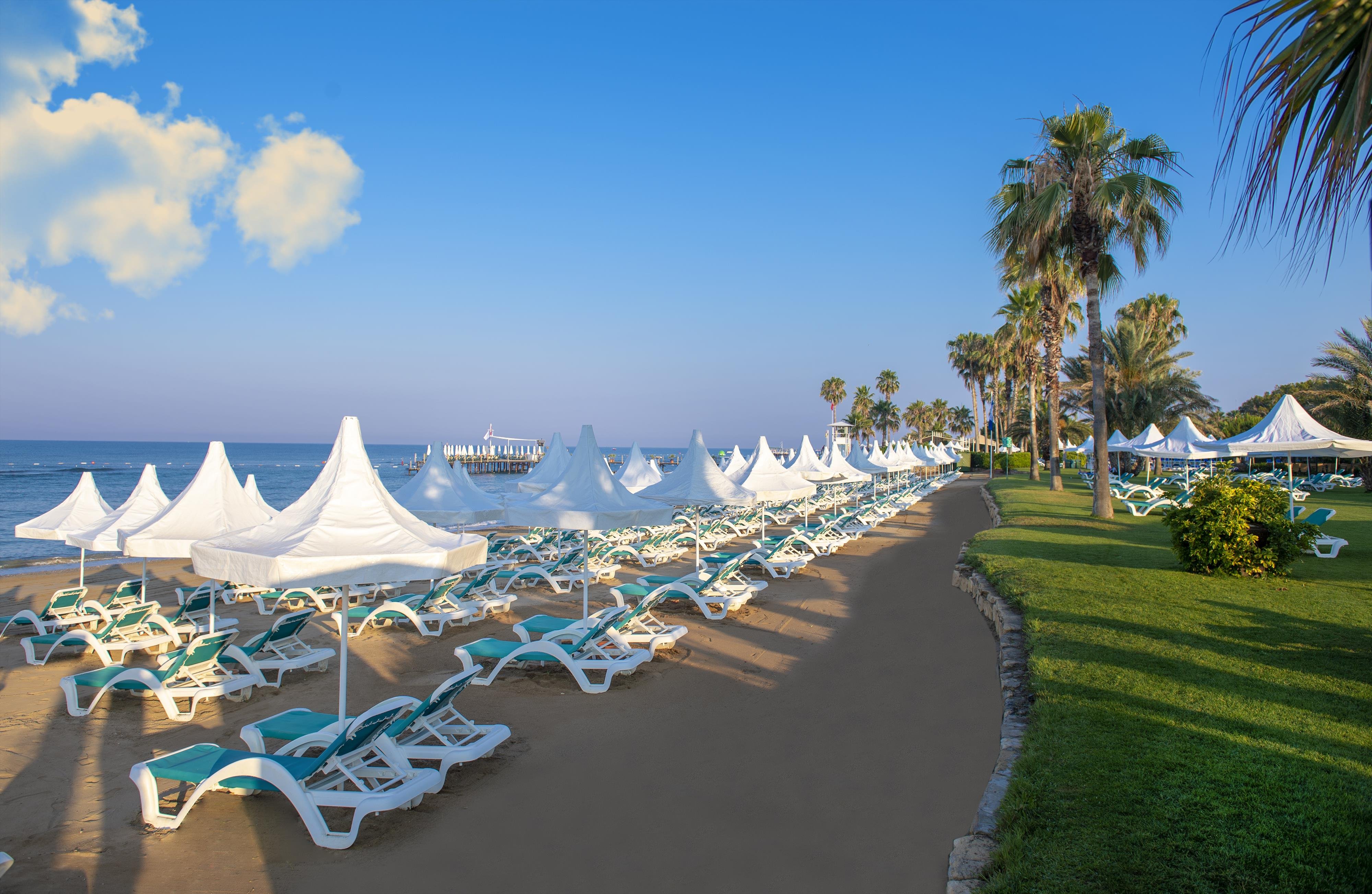 Turquoise Hotel 13