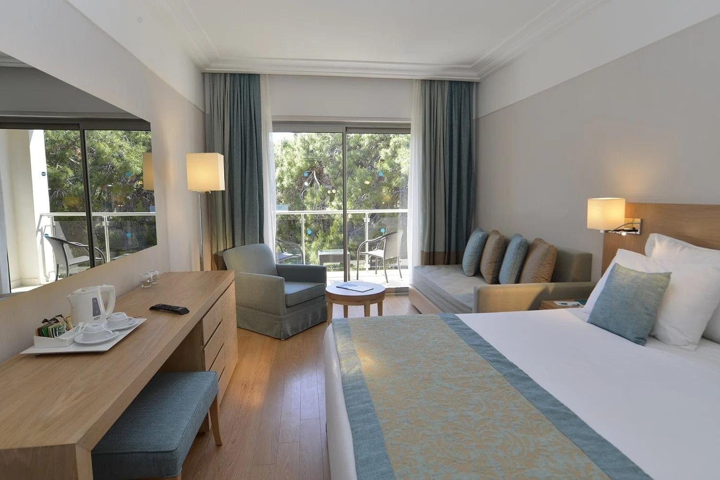 Turquoise Hotel 26