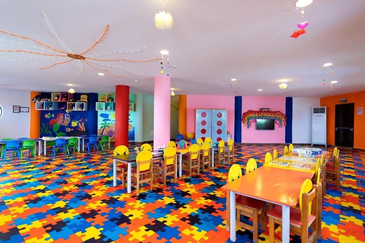 Turquoise Hotel 30