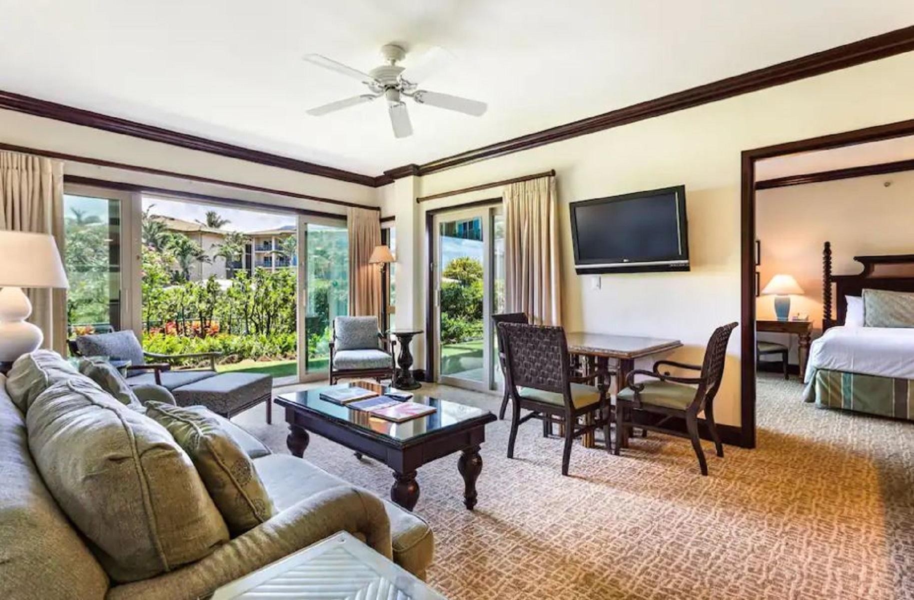 Waipouli Beach Resorts & Spa Kauai by Outrigger 6