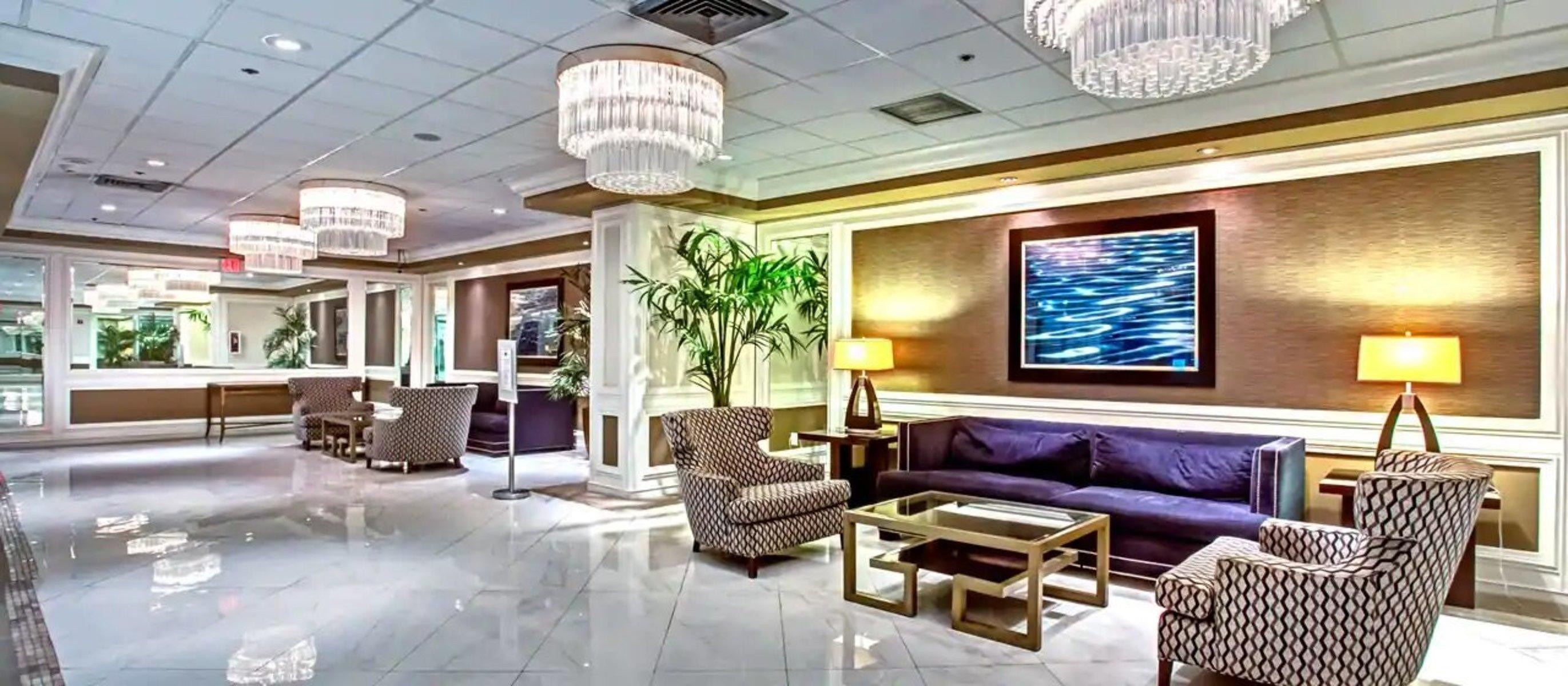 DoubleTree by Hilton Grand Hotel Biscayne Bay 10