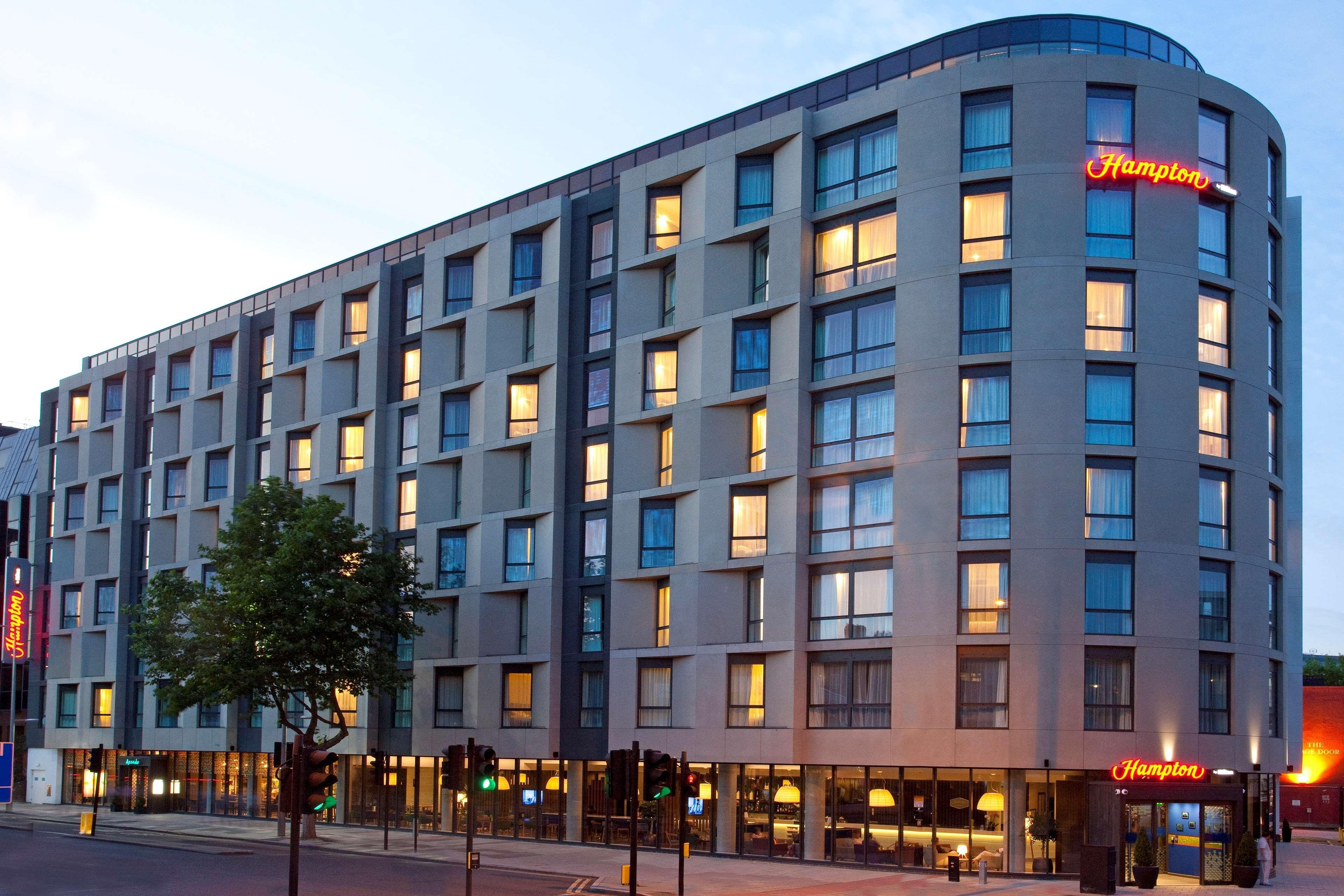 Hampton by Hilton Waterloo