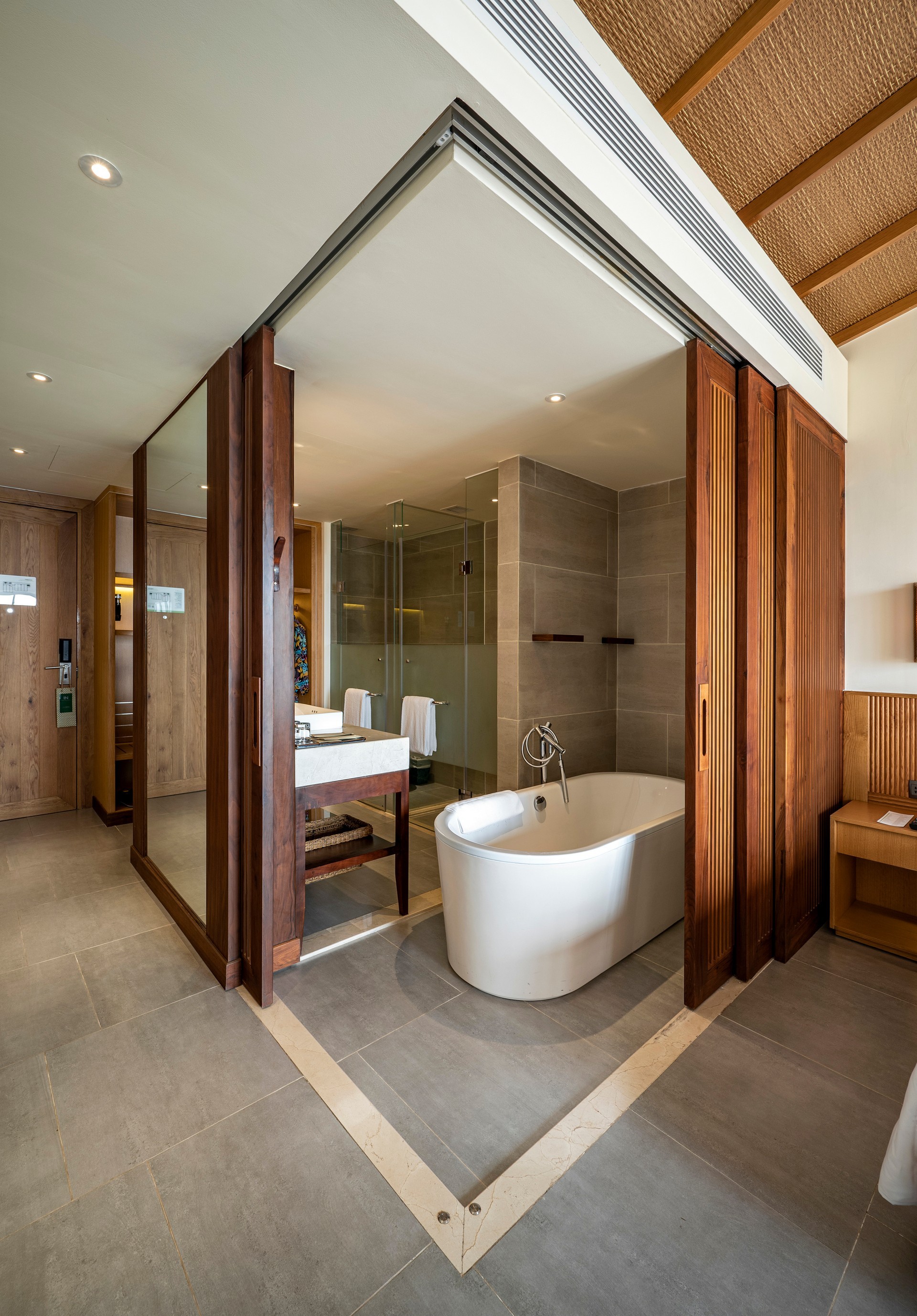 Dusit Princess Moonrise Beach Resort 18