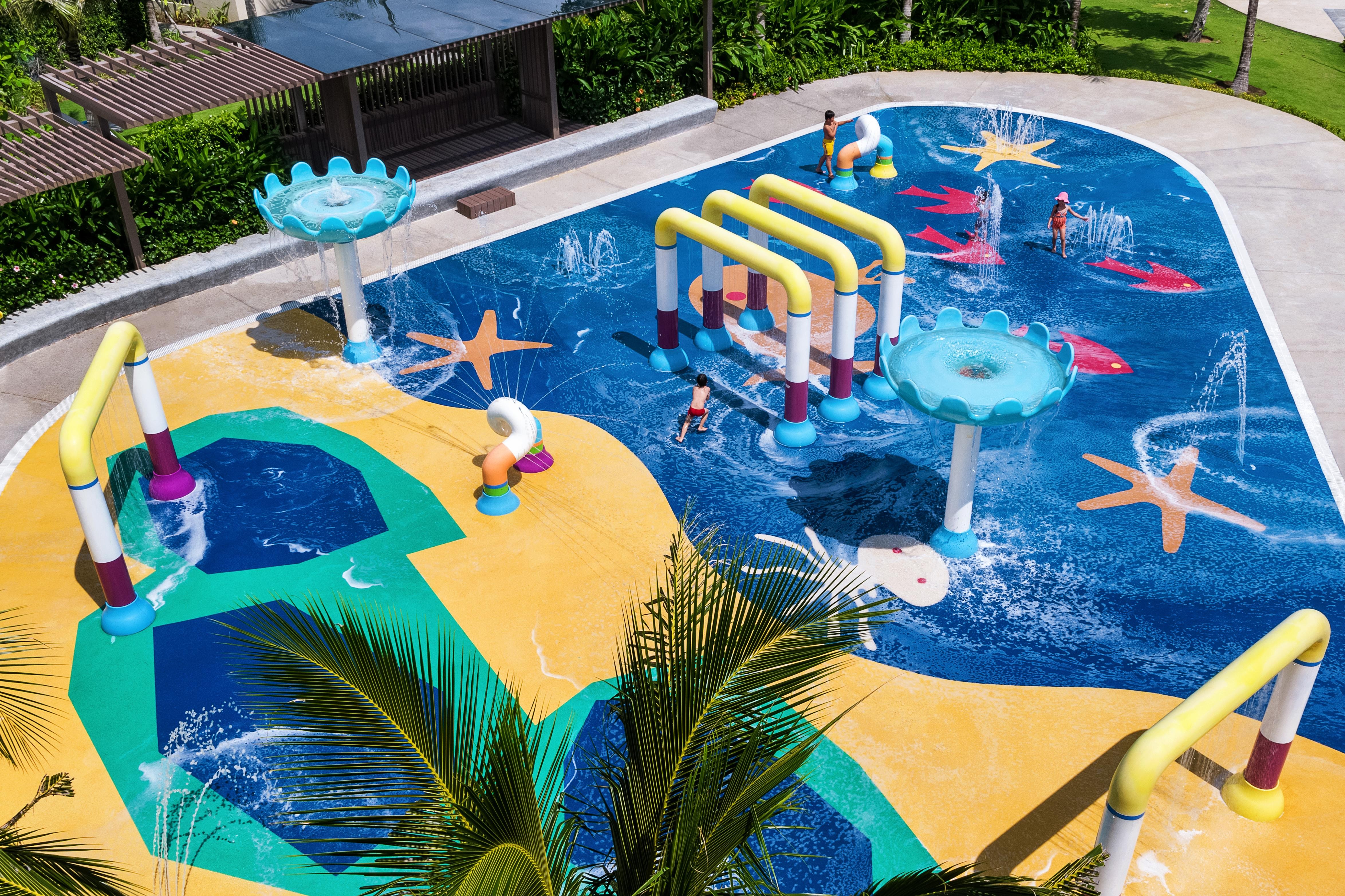 Pullman Phu Quoc Beach Resort   40